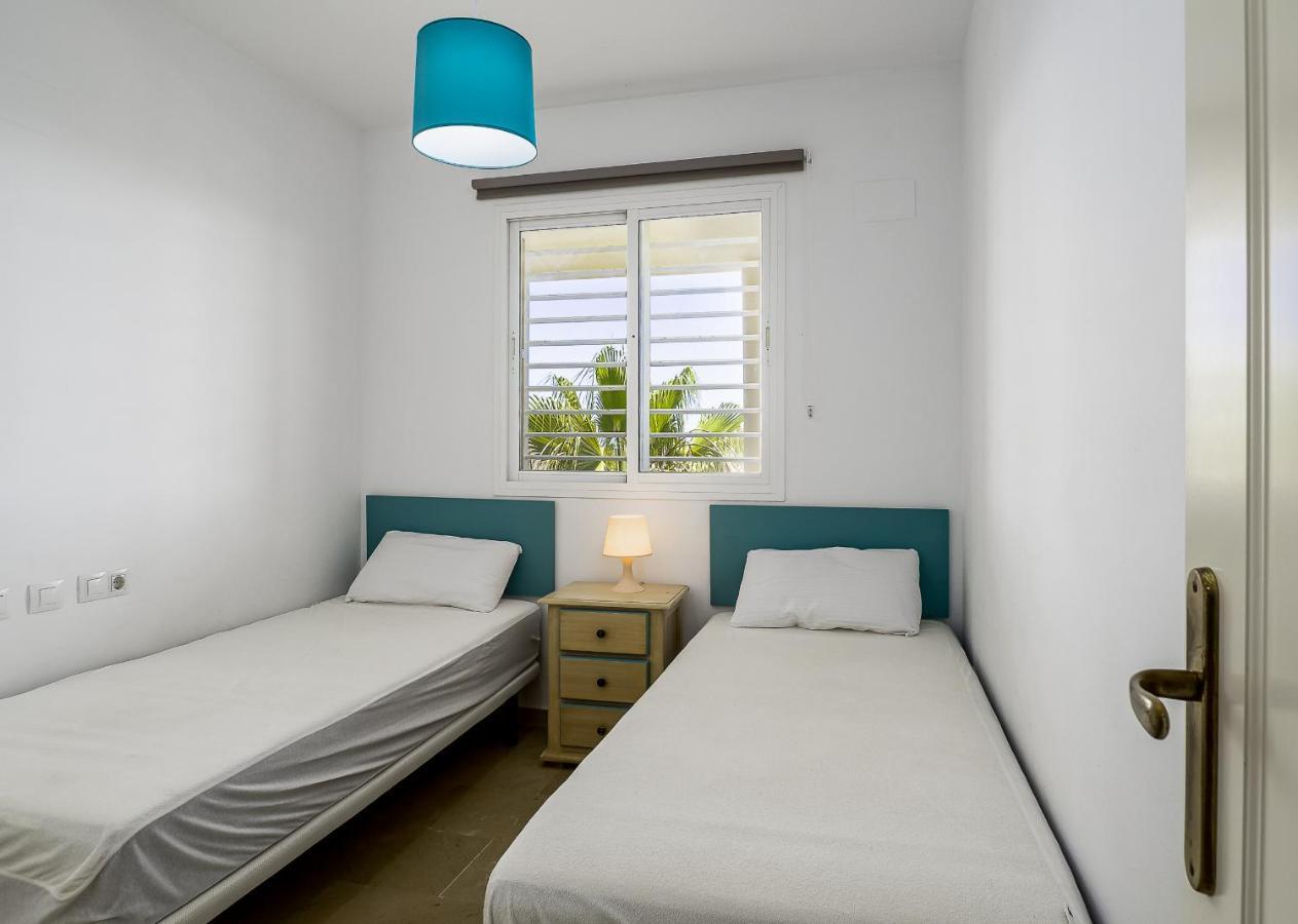 5006-Apt 2 Bedrooms With Sea View マニルバ エクステリア 写真